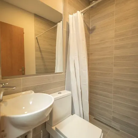 Mosaic Hostel *
