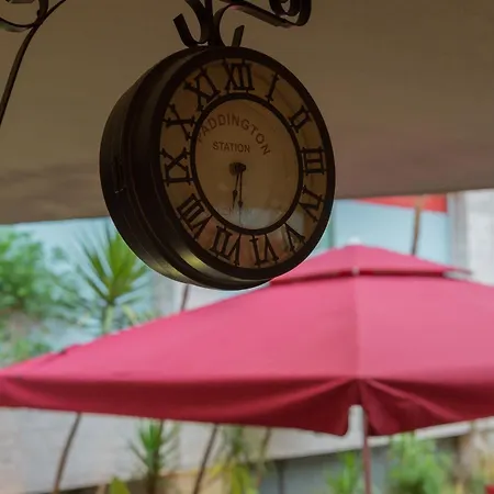 Mosaic Ostello Tirana