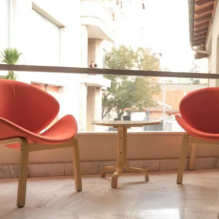 Mosaic Hostel Tiran