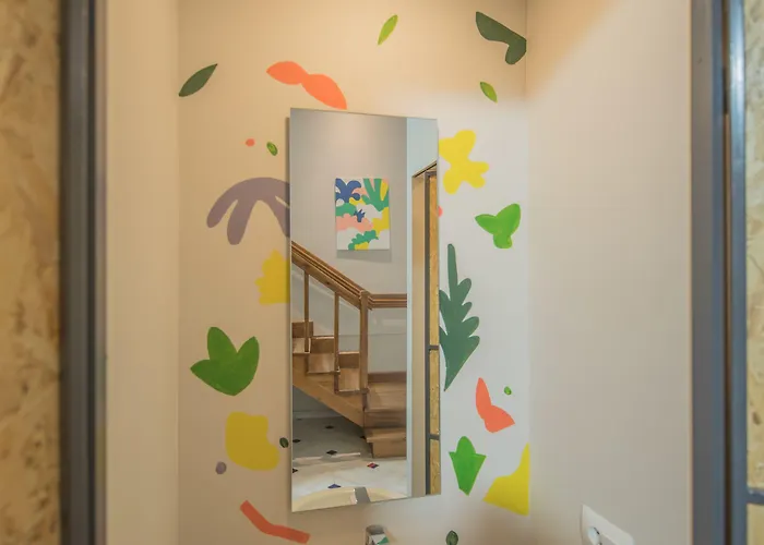 Mosaic Hostel Tiran
